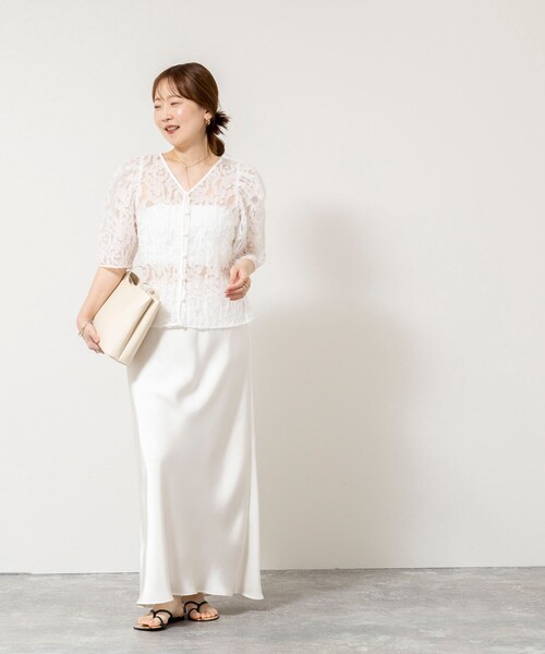 NOLLEY’S Sophi（ノーリーズソフィ）の「ウォッシャブルワッシャーオーガンジーカットジャガードブラウス（シャツ/ブラウス・レディース・ホワイト/ミント・38）」の12枚目の写真