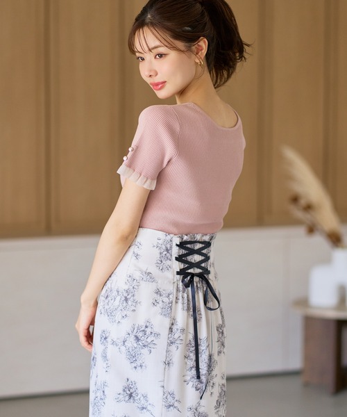 MISCH MASCH(ミッシュマッシュ)の「2026春夏新作 シアーフリル2way半袖ニット(ニット/セーター・レディース・ホワイト/ピンク/ブルー/ホワイト×ブラック/ブラック・フリ-)」の1枚目の写真