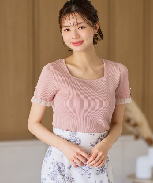 MISCH MASCH(ミッシュマッシュ)の「2026春夏新作 シアーフリル2way半袖ニット(ニット/セーター・レディース・ホワイト/ピンク/ブルー/ホワイト×ブラック/ブラック・フリ-)」の9枚目の写真