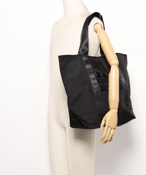 Carhartt WIP（カーハートダブリューアイピー）の「【Carhartt WIP / カーハートダブリューアイピー】PRESCOTT TOTE（トートバッグ・メンズ・ブラック・FREE）」の6枚目の写真