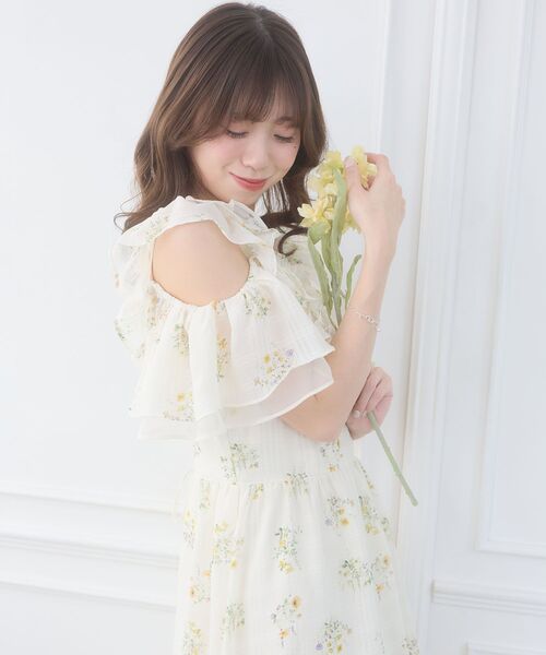 MAJESTIC LEGON（マジェスティックレゴン）の「バックレースアップマルチwayワンピ（ワンピース・レディース・ホワイト系その他2/グリーン系その他/ピンク系その他2・MEDIUM/SMALL）」の7枚目の写真