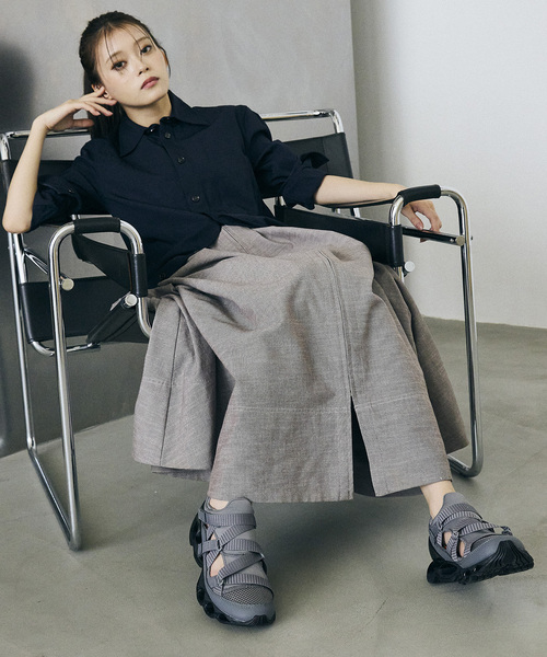 SLOBE IENA（スローブイエナ）の「MIZUNO/ミズノ wave prophecy strap（スニーカー・レディース・ライトグレー/ブラック・25cm/24cm/23cm）」の8枚目の写真