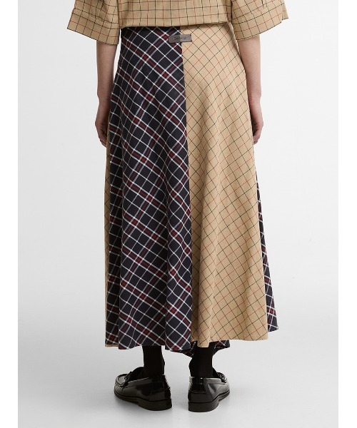 Barbour(バブアー)の「Dalburyタータン アシンメトリー スカート(レディース)(スカート・レディース・ベージュ・8/10)」の6枚目の写真