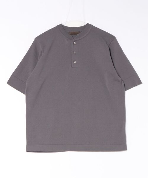 Rinascente(リナシェンテ)の「【Rinascente/リナシェンテ】Molesey ヘンリーネック サイドスリット ニット(ニット/セーター・メンズ・ブラック/グレイッシュベージュ/チャコールグレー/ホワイト/ダークブラウン/ライトグレー/インディゴブルー/ネイビー・SMALL/MEDIUM/LARGE/X-LARGE)」の11枚目の写真