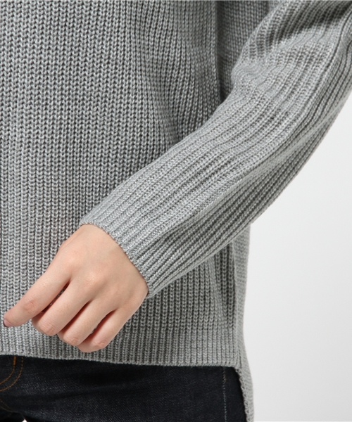 MOUSSY（マウジー）の「Vneck KNIT TOPS（ニット/セーター・レディース・トップグレー/オレンジ系その他/オフホワイト/ライトブルー・FREE）」の10枚目の写真