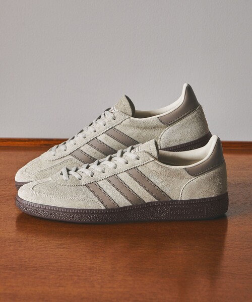 adidas Originals（アディダスオリジナルス）の「【別注】＜adidas Originals＞HANDBALL SPEZIAL スニーカー（スニーカー・メンズ・ライトグレー・25.5cm/26cm/26.5cm/27cm/27.5cm/28cm）」の3枚目の写真