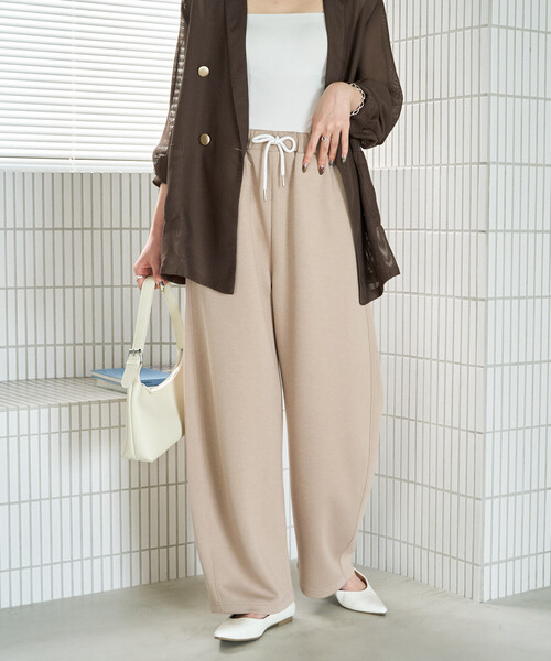 FREAK'S STORE(フリークスストア)の「限定展開 <接触冷感>ダンボール ワイド カーブ パンツ(その他パンツ・レディース・ブラック/グレー/ネイビー/ベージュ/ブラウン・MEDIUM/SMALL)」の21枚目の写真