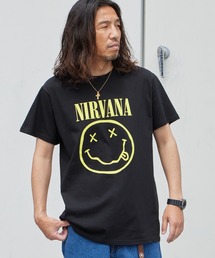 Nirvana Yellow Happy Face Unisex Black T Shirt 2026年 夏 夏服