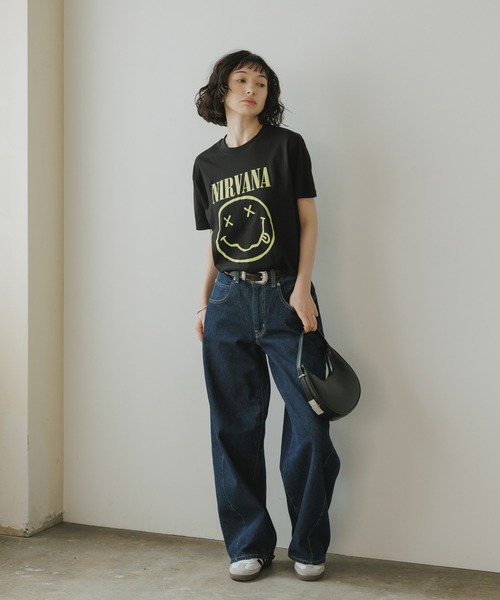 NIRVANA（ニルヴァーナ）の「Nirvana Yellow Happy Face Unisex Black T Shirt 2026年 夏 夏服（Tシャツ/カットソー・メンズ・ブラック・S/M/L/XL）」の21枚目の写真