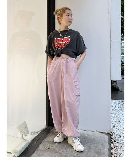 Ungrid（アングリッド）の「ツアーロゴルーズTee（Tシャツ/カットソー・レディース・チャコールグレー/オフホワイト/オレンジ・FREE）」の13枚目の写真
