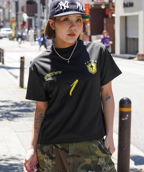 GUIDER（ガイダー）の「【GUIDER】ナンバリング メッシュ Tee / Numbered Mesh Tee（Tシャツ/カットソー・メンズ・ブラック×ブルー/ブラック×イエロー/ブラック×ホワイト・M/S/L）」の3枚目の写真