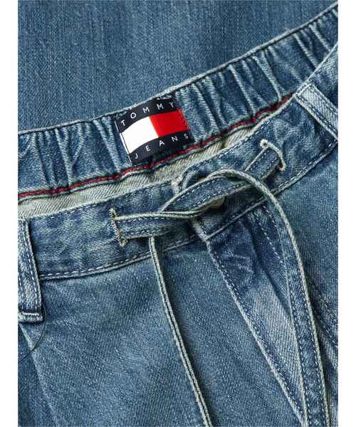 tommy jeans(トミー ジーンズ)の「ワイドシルエットデニムパンツ(デニムパンツ・レディース・インディゴブルー・25inch/27inch/26inch)」の3枚目の写真