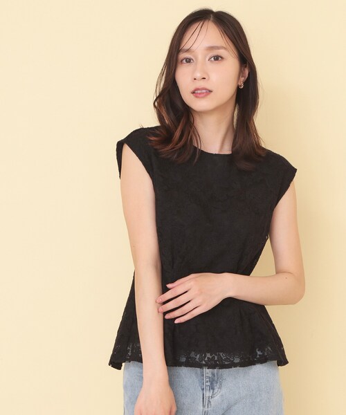 index（インデックス）の「シアーフラワー刺繍ペプラムブラウス【イージーアイロン／洗濯機OK】（シャツ/ブラウス・レディース・ライトグレー/ブラック/アイボリー・38/36）」の3枚目の写真