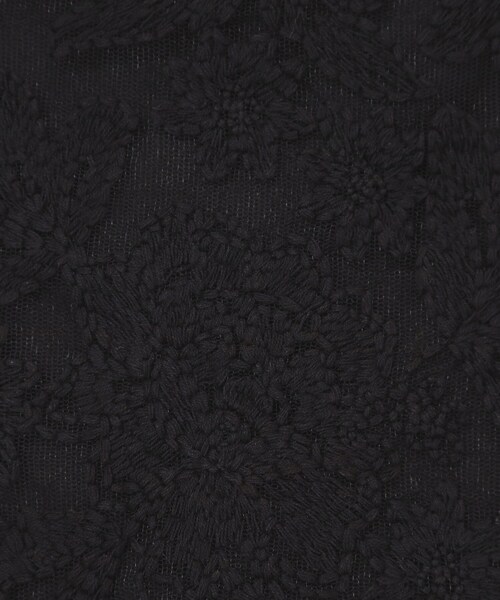 index（インデックス）の「シアーフラワー刺繍ペプラムブラウス【イージーアイロン／洗濯機OK】（シャツ/ブラウス・レディース・ライトグレー/ブラック/アイボリー・38/36）」の7枚目の写真
