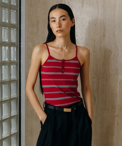 CREDONA(クレドナ)の「MULCH BORDER KNIT CAMISOLE/マルチボーダーニットキャミソール(キャミソール・レディース・アイボリー/グレー/ブラウン/レッド・FREE)」の4枚目の写真