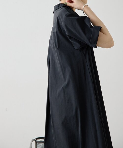 ear PAPILLONNER(イアパピヨネ)の「開襟シャツライクワンピース【SUM1 STYLE】(ワンピース・レディース・グリーン/ブラック・FREE)」の18枚目の写真