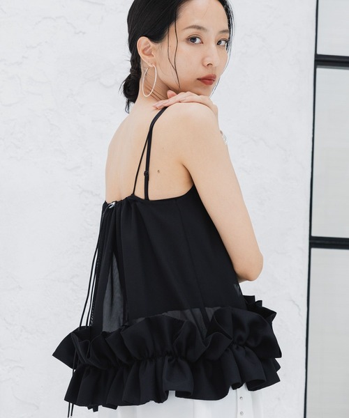 HEREIAM(ヘレイアム)の「【HEREIAM】嬉しい着丈調整機能付き/ドロストフリルキャミ(キャミソール・レディース・ブラック/オフホワイト/ホワイト/チャコール・FREE)」の4枚目の写真