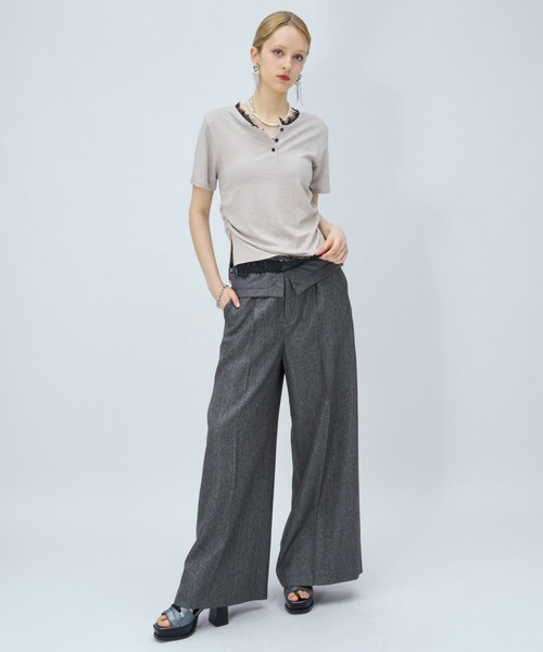 HARE（ハレ）の「レースドッキングヘンリーVネックカットソー(HARE)（Tシャツ/カットソー・レディース・グレイッシュベージュ/ブラック・FREE）」の22枚目の写真