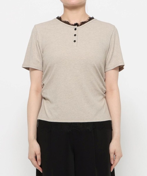 HARE（ハレ）の「レースドッキングヘンリーVネックカットソー(HARE)（Tシャツ/カットソー・レディース・グレイッシュベージュ/ブラック・FREE）」の6枚目の写真