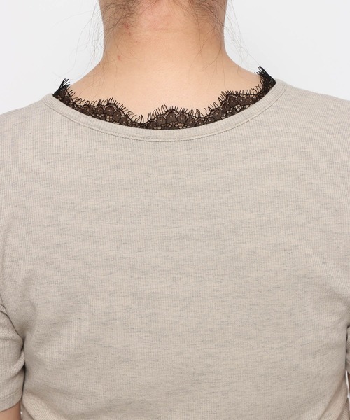 HARE（ハレ）の「レースドッキングヘンリーVネックカットソー(HARE)（Tシャツ/カットソー・レディース・グレイッシュベージュ/ブラック・FREE）」の9枚目の写真