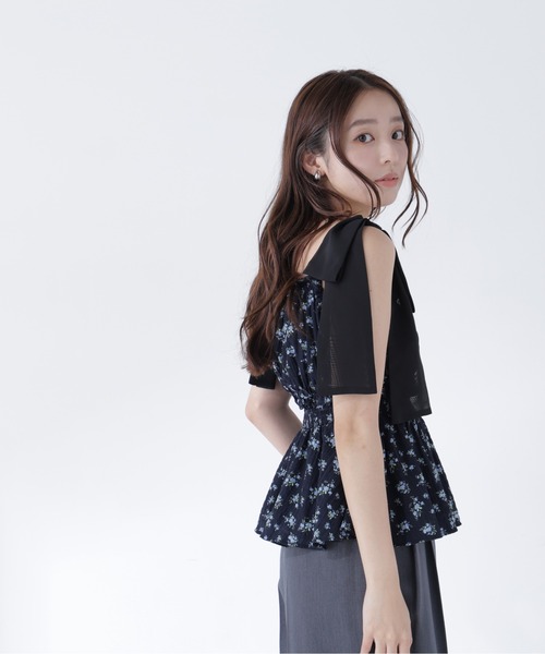 NATURAL BEAUTY BASIC（ナチュラルビューティーベーシック）の「フラワーショルダーリボンキャミ（シャツ/ブラウス・レディース・ネイビー系/ベージュ系その他・ﾌﾘ-）」の20枚目の写真