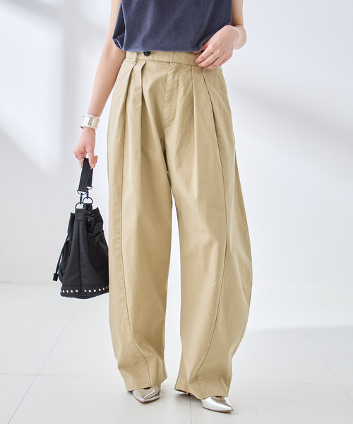 journal standard L'essage(ジャーナルスタンダードレサージュ)の「BALLOONワイドチノパンツ(チノパンツ・レディース・ベージュ/カーキ・38/36)」の1枚目の写真