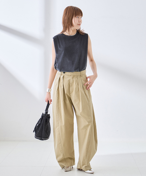 journal standard L'essage(ジャーナルスタンダードレサージュ)の「BALLOONワイドチノパンツ(チノパンツ・レディース・ベージュ/カーキ・38/36)」の3枚目の写真
