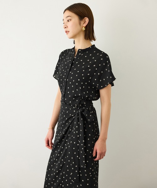 ROPE'(ロペ)の「【DEVEAUX(デヴォー)】ドットラップワンピース/イージーケア(ワンピース・レディース・ブラック系その他・FREE)」の4枚目の写真