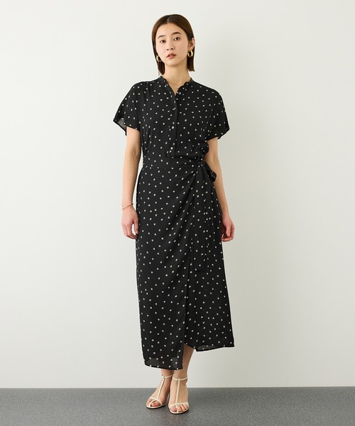 ROPE'(ロペ)の「【DEVEAUX(デヴォー)】ドットラップワンピース/イージーケア(ワンピース・レディース・ブラック系その他・FREE)」の2枚目の写真