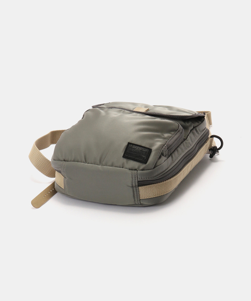 PORTER（ポーター）の「PORTER x VAGUE WATCH CO. Watchman Shoulders Grey（ショルダーバッグ・レディース・グレー・FREE）」の6枚目の写真