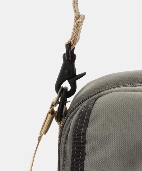 PORTER（ポーター）の「PORTER x VAGUE WATCH CO. Watchman Shoulders Grey（ショルダーバッグ・レディース・グレー・FREE）」の12枚目の写真