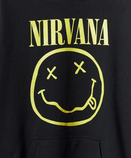 NIRVANA（ニルヴァーナ）の「NIRVANA / ニルヴァーナ PULL OVER HOODIE YELLOW HAPPY FACE ロゴ プルオーバー パーカー ストリート メンズ 2026年秋冬 秋服（パーカー・メンズ・ブラック・M/L/XL）」の3枚目の写真