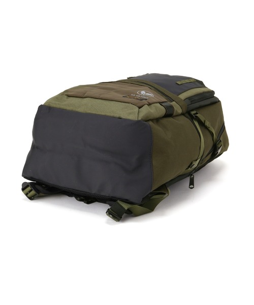 AVIREX（アヴィレックス）の「REGLESS DAYPACK / デイパック / AVIREX / アヴィレックス（バックパック/リュック・メンズ・オリーブ・FREE）」の14枚目の写真