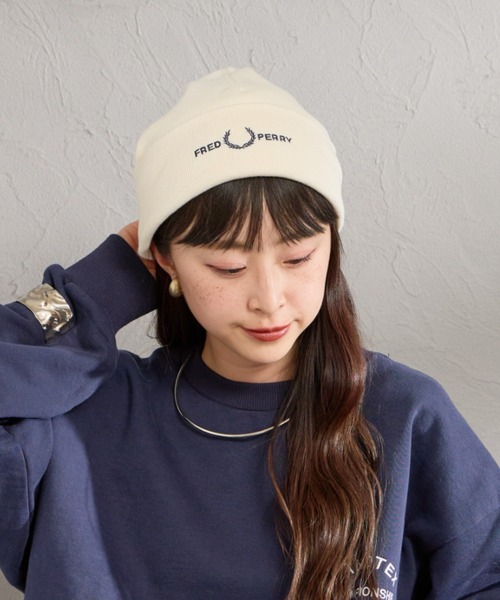FRED PERRY（フレッドペリー）の「【WEB先行予約】[FRED PERRY/フレッドペリー] グラフィックロゴ刺繍 ニットビーニー（ニットキャップ/ビーニー・レディース・オフホワイト/ブラック・ONE SIZE）」の18枚目の写真