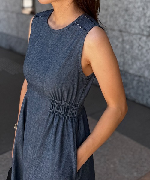 ST.ROONEY(セントルーニー)の「ライトデニムワンピース【低身長・小柄女性向け】(ワンピース・レディース・ライトブラック/ライトブルーグレー・XS)」の16枚目の写真