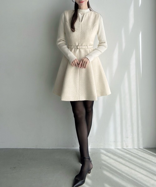 Meiru(メイル)の「ツイードフレアミニワンピース(ワンピース・レディース・アイボリー/ブラック・SMALL/LARGE/MEDIUM)」の10枚目の写真