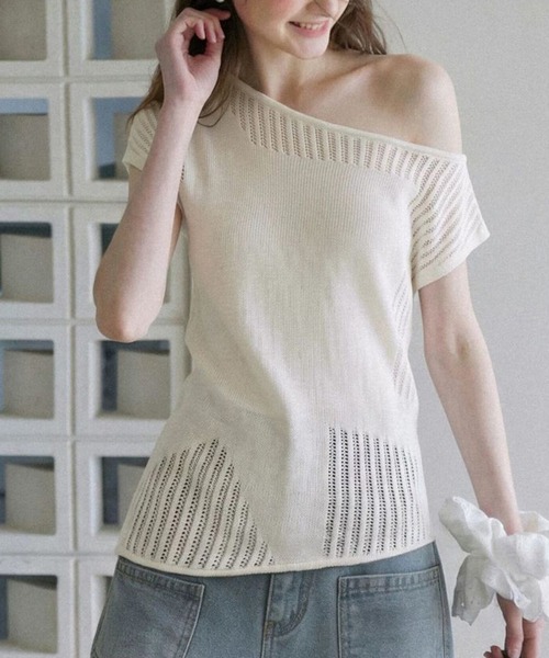 AsheKsha(アシクシャ)の「ワンショルダー透かし編み半袖ニット(Tシャツ/カットソー・レディース・ホワイト・M)」の14枚目の写真
