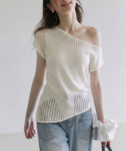 AsheKsha(アシクシャ)の「ワンショルダー透かし編み半袖ニット(Tシャツ/カットソー・レディース・ホワイト・M)」の16枚目の写真