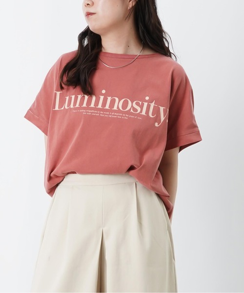 LUCA/LADY LUCK LUCA(ルカ/レディラックルカ)の「LC/LLL ピグメントロゴプルオーバー/ロゴTシャツ(Tシャツ/カットソー・レディース・チャコールグレー/レッド/オフホワイト・FREE)」の4枚目の写真