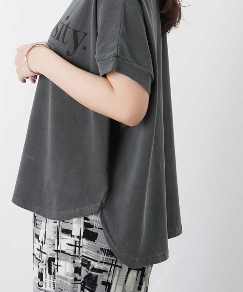 LUCA/LADY LUCK LUCA(ルカ/レディラックルカ)の「LC/LLL ピグメントロゴプルオーバー/ロゴTシャツ(Tシャツ/カットソー・レディース・チャコールグレー/レッド/オフホワイト・FREE)」の22枚目の写真
