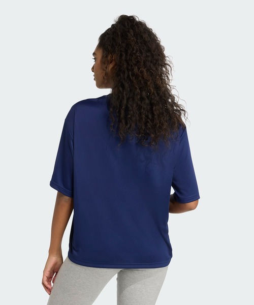 adidas（アディダス）の「ソフト サイド グラフィックTシャツ / アディダス adidas（Tシャツ/カットソー・レディース・ブルー・XX-LARGE/LARGE/MEDIUM/SMALL/X-LARGE/X-SMALL）」の2枚目の写真