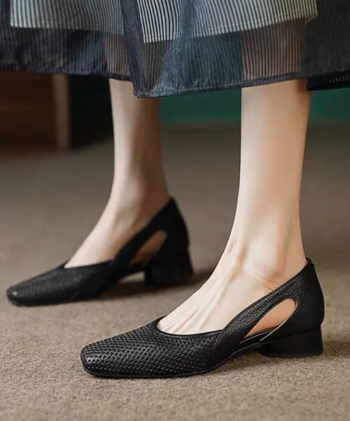 ampm(エーエムピーエム)の「メッシュスリングバックパンプス(パンプス・レディース・オフホワイト/ブラック・38/37/36/39)」の2枚目の写真
