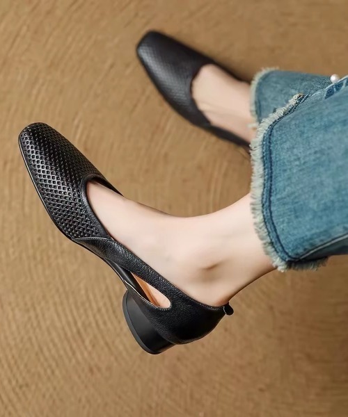 ampm(エーエムピーエム)の「メッシュスリングバックパンプス(パンプス・レディース・オフホワイト/ブラック・38/37/36/39)」の4枚目の写真