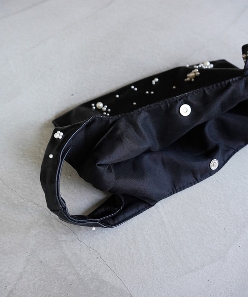 SANSeLF(サンセルフ)の「【SANSeLF】パールビーズポイントハンドバッグ saa26a006(ハンドバッグ・レディース・ブラック・FREE)」の11枚目の写真