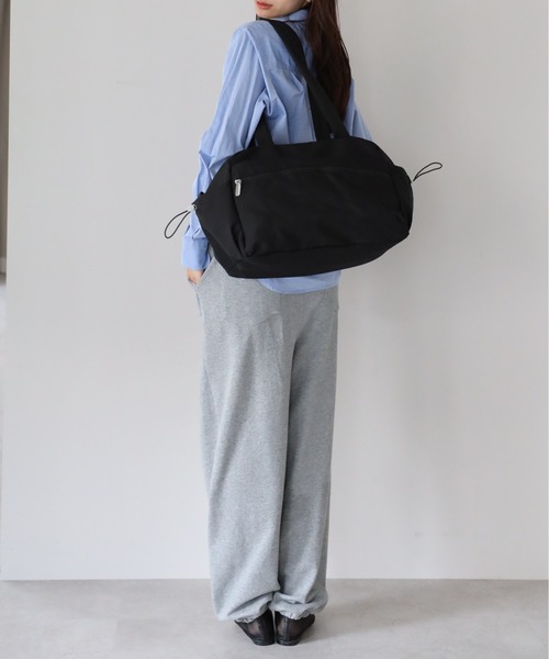 &MARKS(アンドマークス)の「N32【2WAY・軽量】キャリーオンナイロンバッグ(ショルダーバッグ・レディース・グレイッシュベージュ/ブラック/オフホワイト・FREE)」の12枚目の写真
