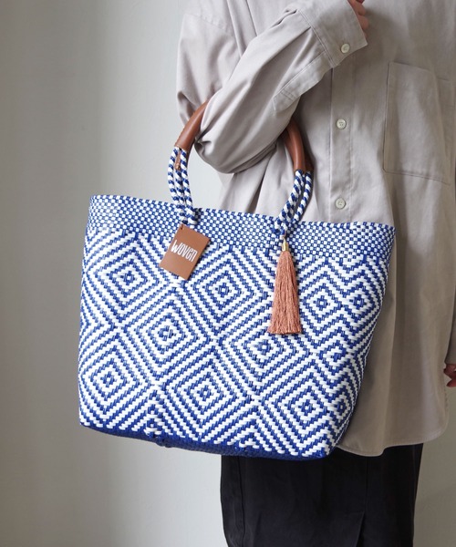 def/focus tokyo（デフフォーカストーキョー）の「WOVEN (ウーヴン) /ミドルトート メキシコ製 ミディアムサイズ バスケットバッグ メルカドバッグ かごバッグ（かごバッグ・レディース・パープル系その他/ブラウン系その他/ブラック×ホワイト/マルチ/ネイビー/ダークグリーン/ブラック系その他2・FREE）」の11枚目の写真