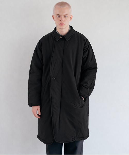rehacer(レアセル)の「rehacer : Slack Padding Coat / スラックパディングコート(ダウンジャケット/コート・メンズ・ブラック/ネイビー・LARGE/MEDIUM/SMALL)」の1枚目の写真