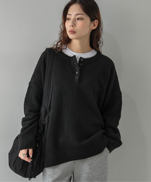 La-gemme(ラジェム)の「ヘンリーネック/ニットプルオーバー/シンプル(ニット/セーター・レディース・ブラウン/ブラック/アイボリー/グレー・フリー)」の10枚目の写真