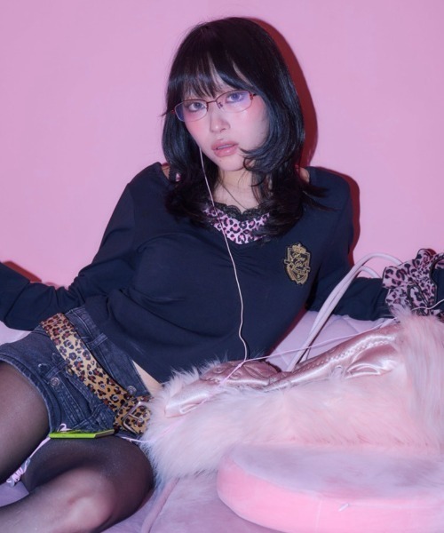 A'GEM9girl(エージェムナインガール)の「A'GEM/9 × .kom 『A'GEM/9 girl/エージェムナインガール』ヒョウ柄レイヤーロングスリーブ(Tシャツ/カットソー・レディース・ホワイト/ブラック・FREE)」の9枚目の写真