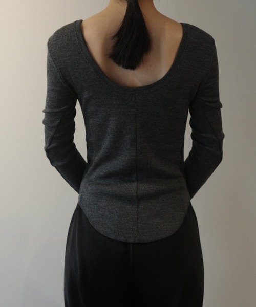 CLANE(クラネ)の「CLANE W FACE WOOL RIB TOPS(Tシャツ/カットソー・レディース・ダークグレー/ブラック/ホワイト・1/2)」の8枚目の写真